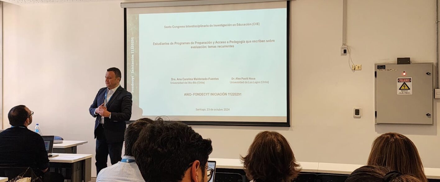 Estudiantes de Programas de Preparación y Acceso a Pedagogía que escriben sobre evaluación: temas recurrentes