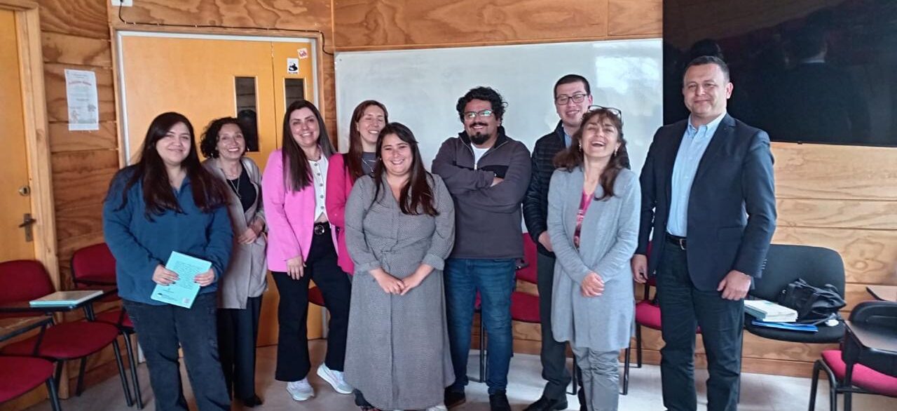 Pedagogía en Lengua Castellana y Comunicaciones fortalece vínculos con establecimientos  educativos de la zona