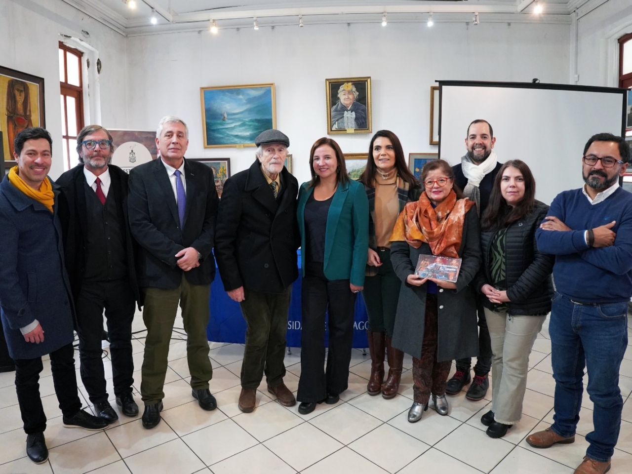 “Conversaciones con Thiers”: La Universidad de Los Lagos celebra la vida, obra y vasta trayectoria del maestro Osvaldo Thiers con un nuevo libro